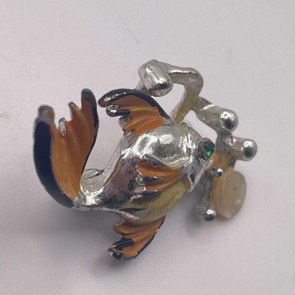 Vintage Silver Tone Enamel Fish Brooch Green Rhinestone Eye Bubble Pin 70s